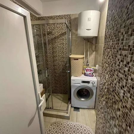 Spacious & Comfortable In Апартаменты